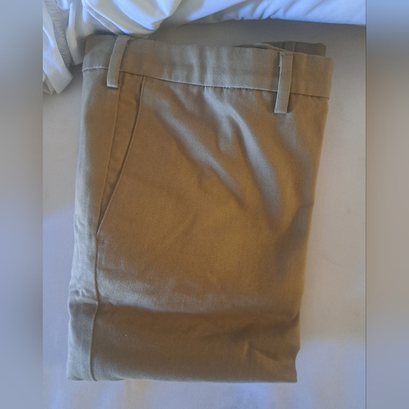 Dockers Signature Iron Free Khaki pants - Picture 2 of 3